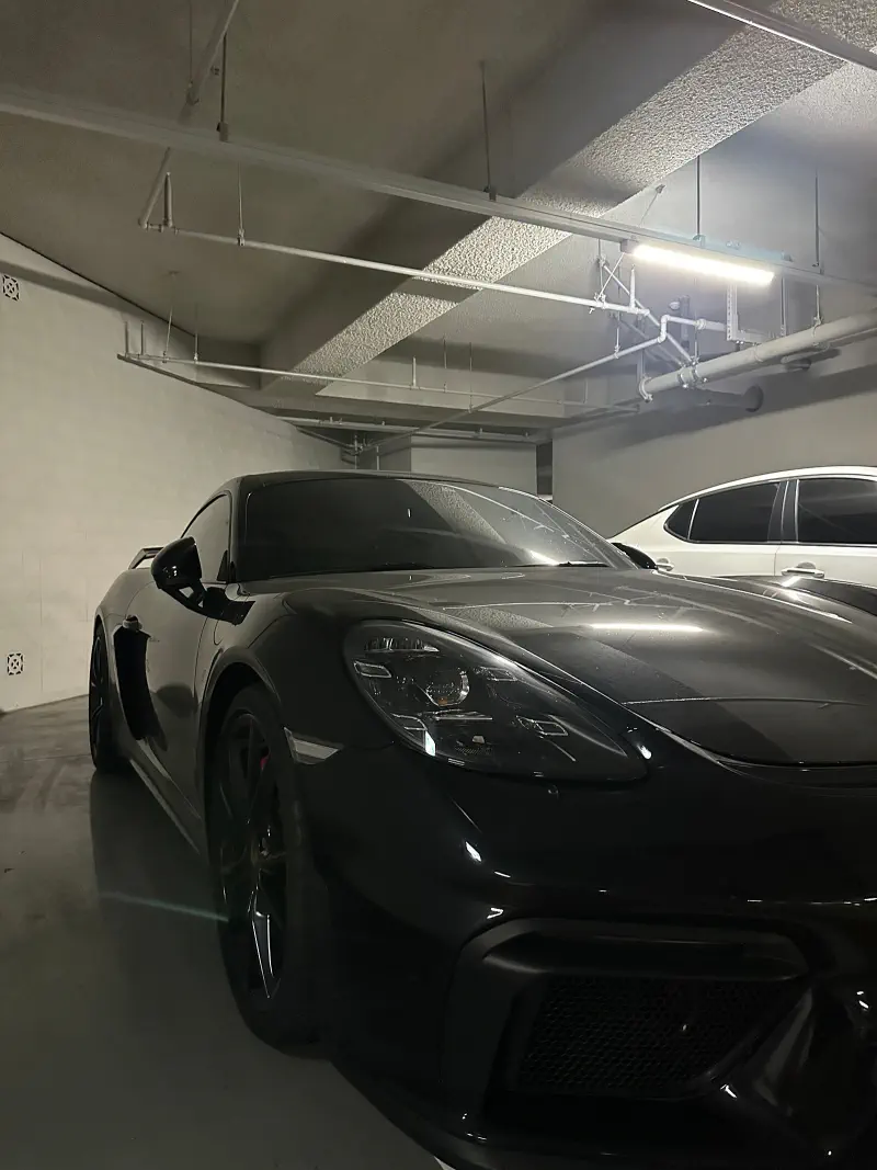 Porsche Cayman