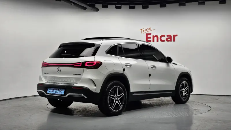 Mercedes-Benz EQA