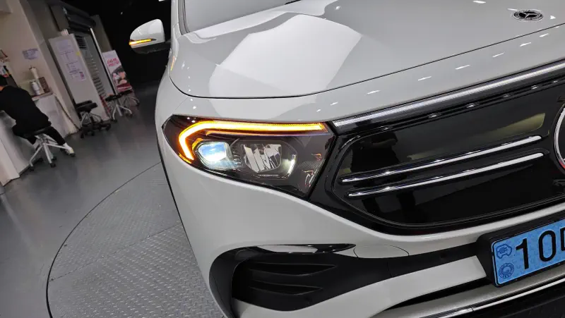 Mercedes-Benz EQA