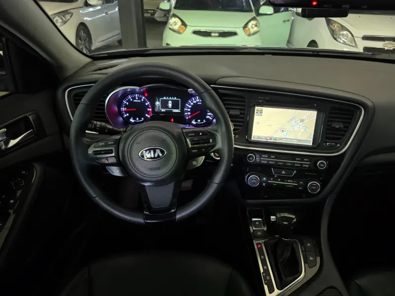 Kia K5