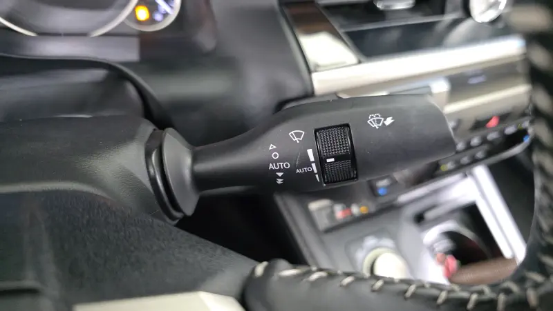 Lexus ES300h