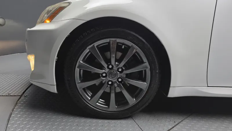 Lexus IS250