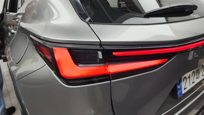 Lexus NX350h