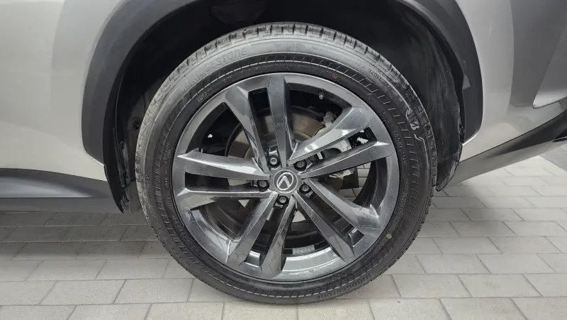 Lexus NX350h