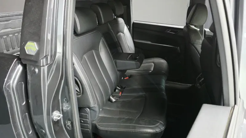 SsangYong Rexton Sports