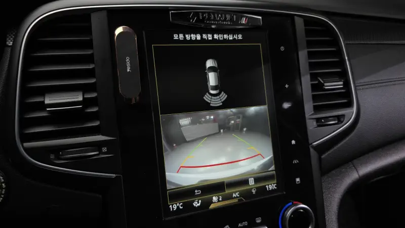 Renault Samsung SM6