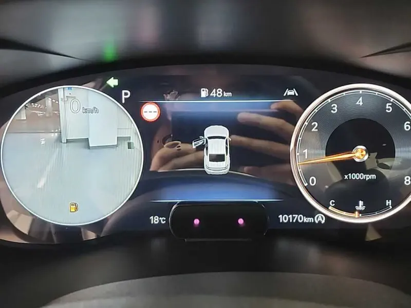 Genesis G70
