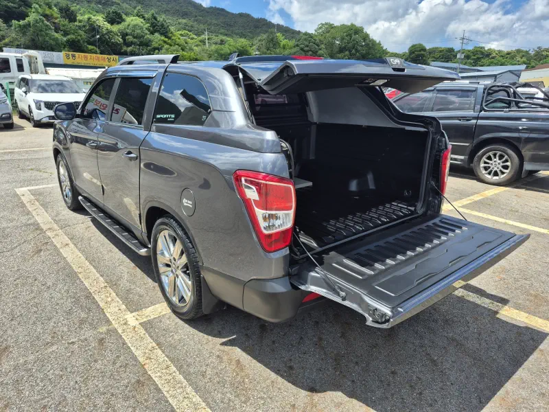 SsangYong Rexton Sports