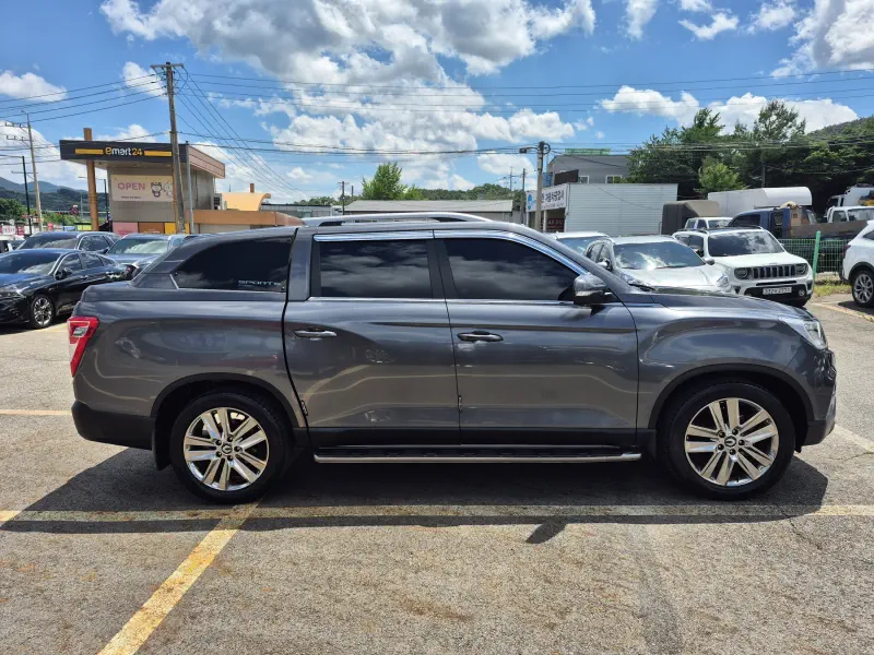 SsangYong Rexton Sports