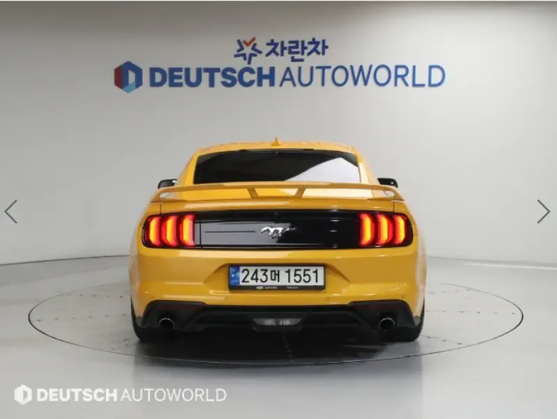 Ford Mustang