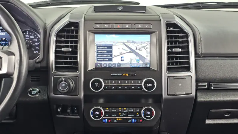 Ford Expedition