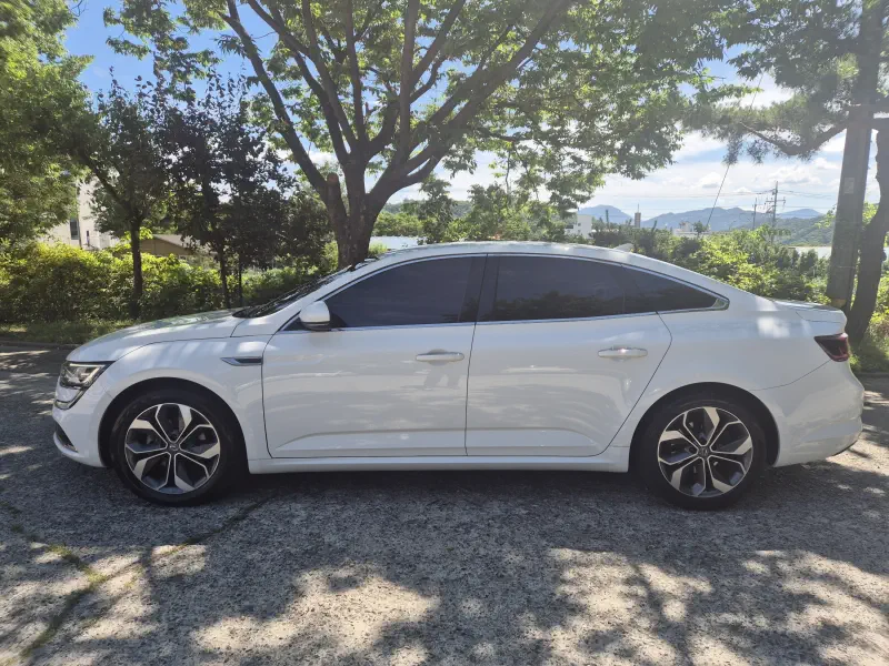 Renault Samsung SM6