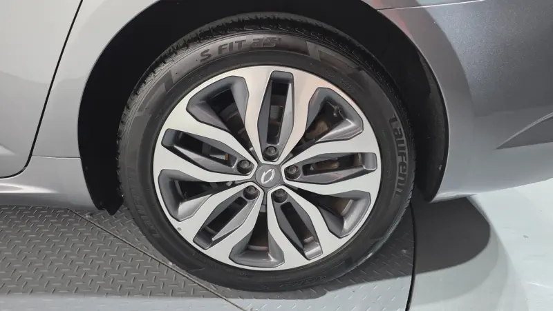 Renault Samsung SM6