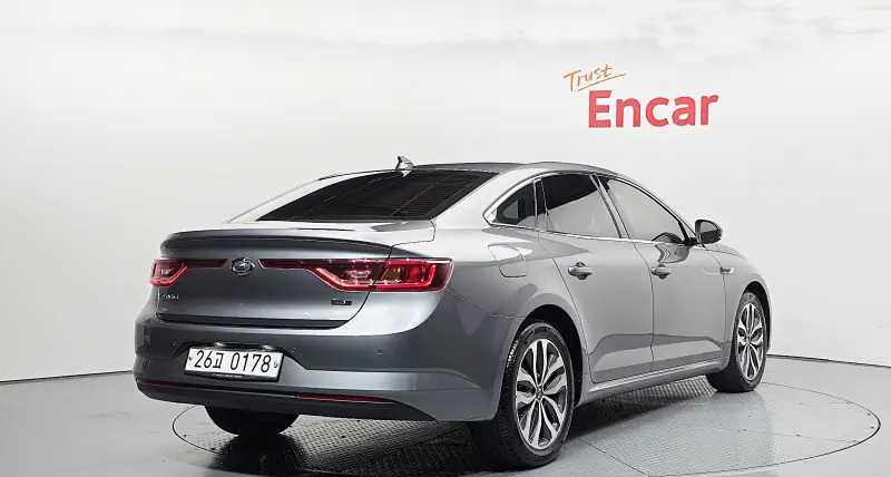 Renault Samsung SM6
