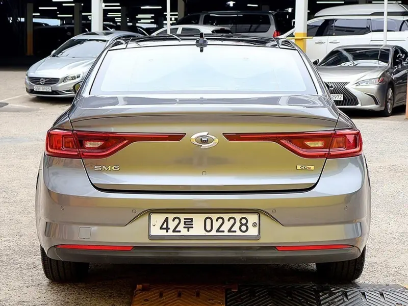 Renault Samsung SM6