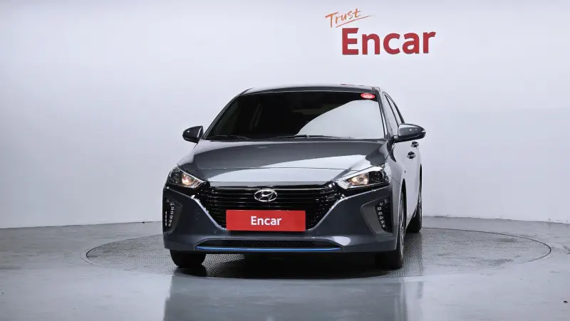 Hyundai Ioniq