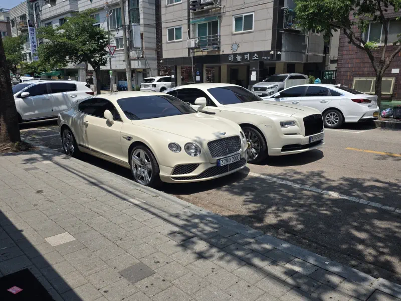 Rolls-Royce WRAITH