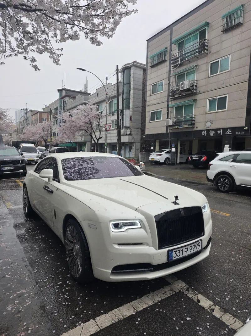 Rolls-Royce WRAITH