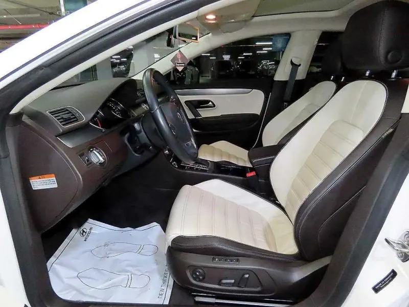 Volkswagen Passat CC