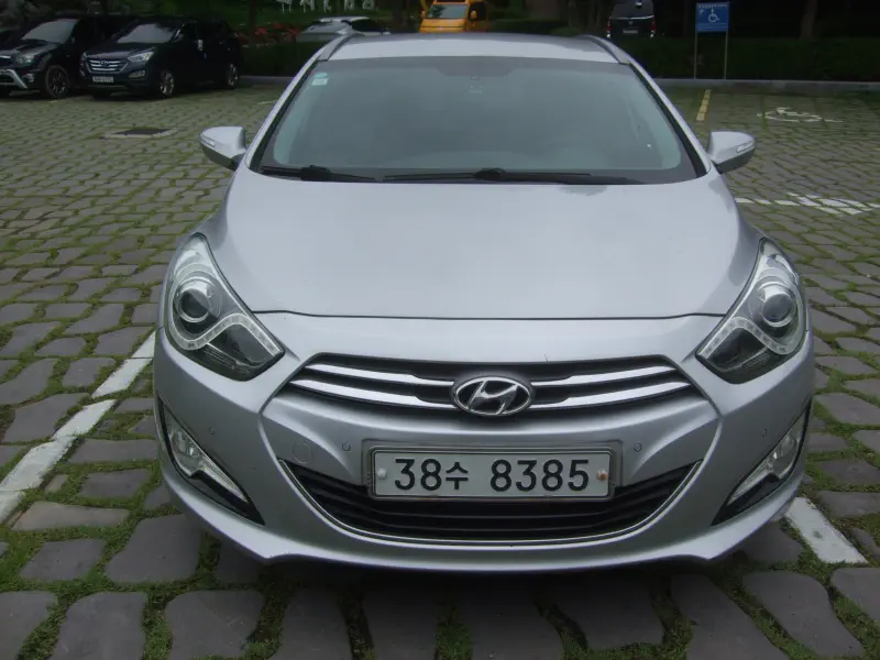 Hyundai I40