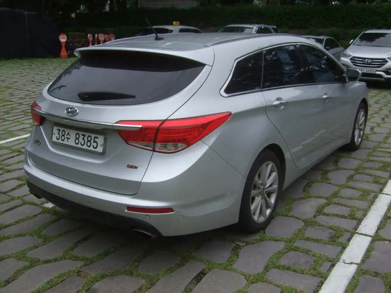 Hyundai I40
