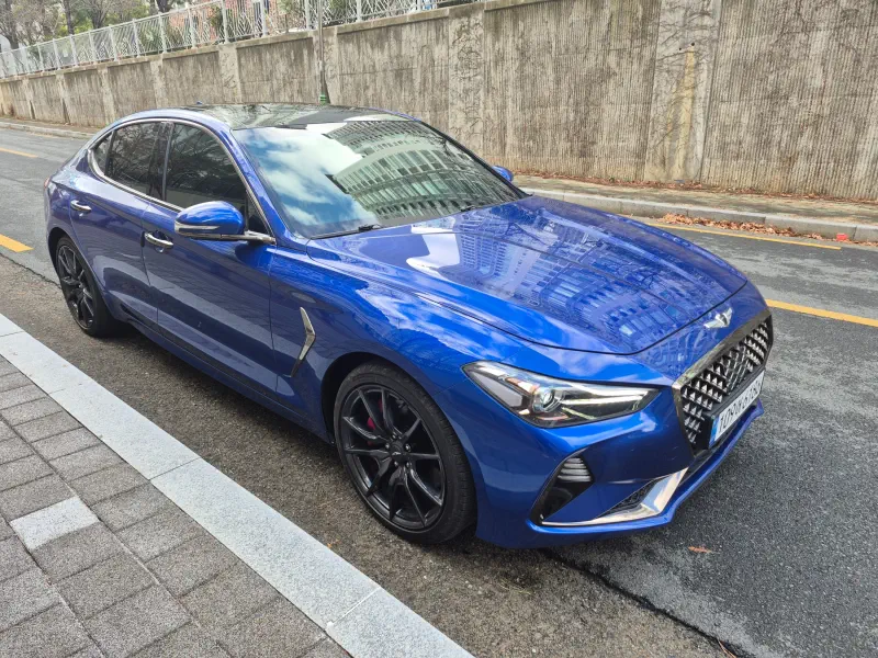 Genesis G70
