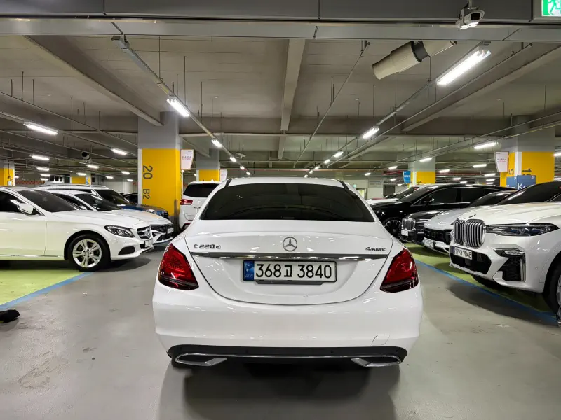 Mercedes-Benz C-Class