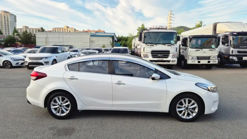 Kia K3
