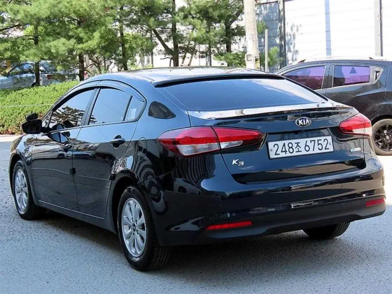 Kia K3
