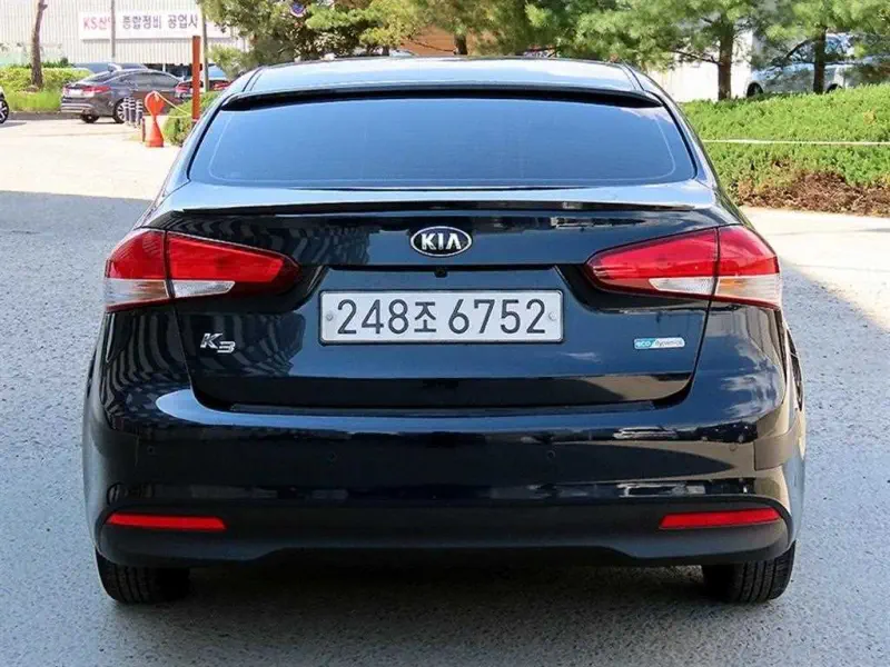 Kia K3