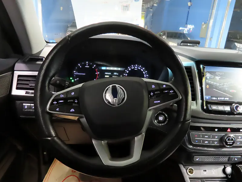 SsangYong Rexton Sports
