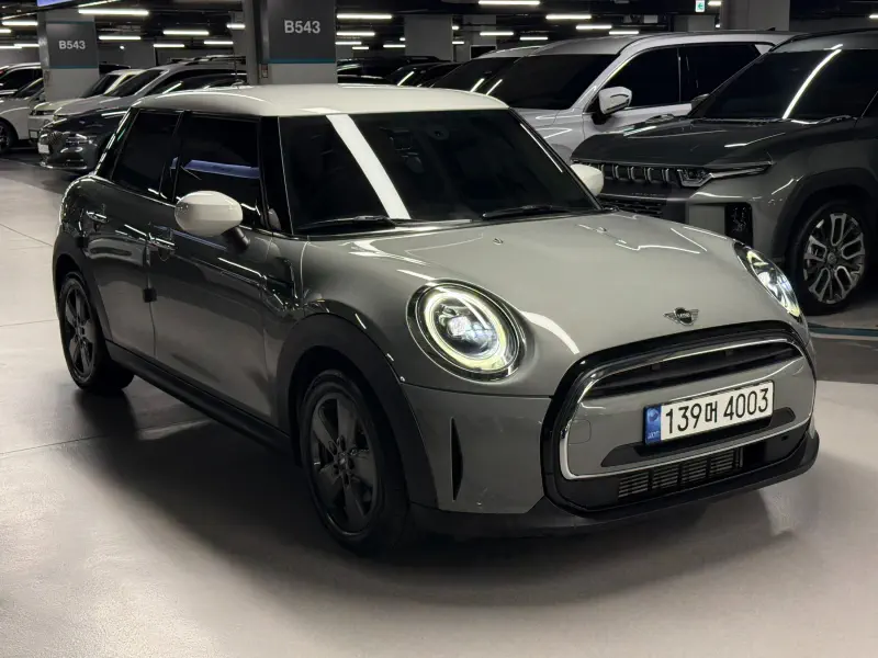MINI Hatch