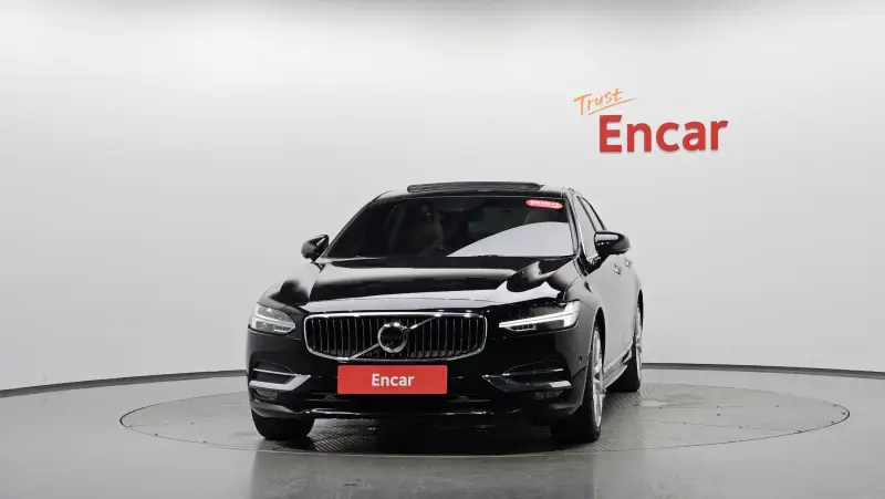 Volvo S90