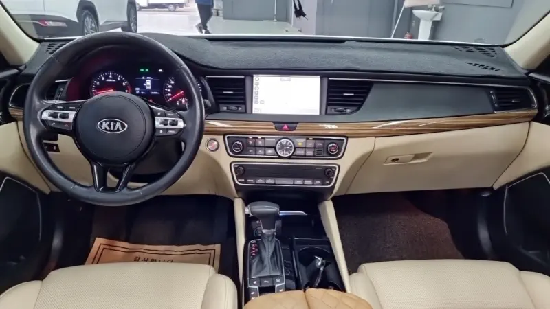 Kia K7