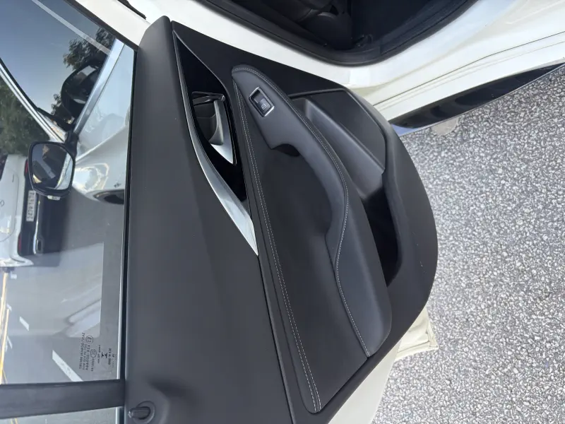 Infiniti Q30