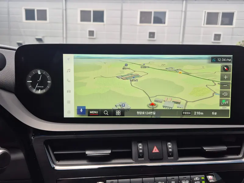 Lexus ES300h