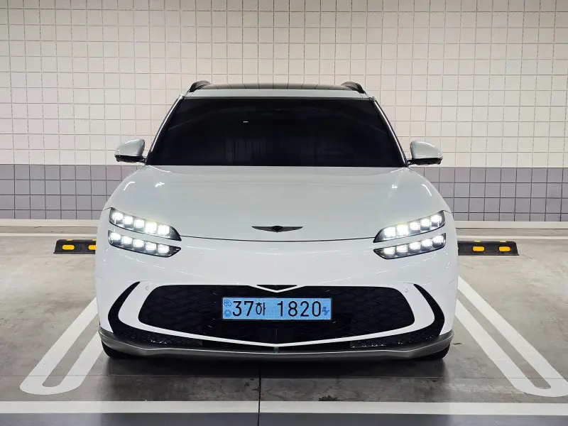 Genesis GV60