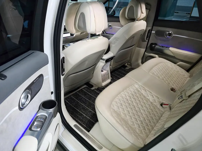 Genesis GV60