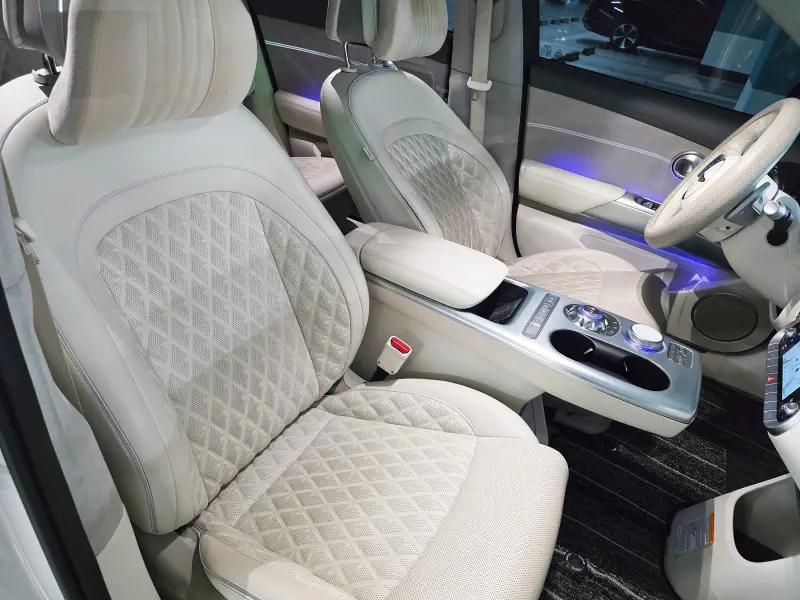 Genesis GV60