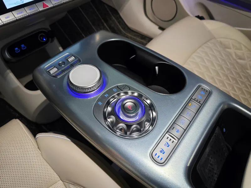 Genesis GV60
