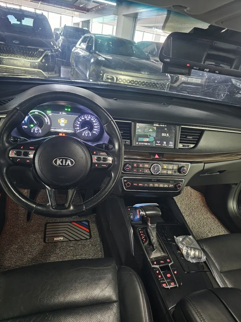 Kia K7