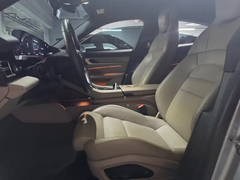 Porsche Taycan