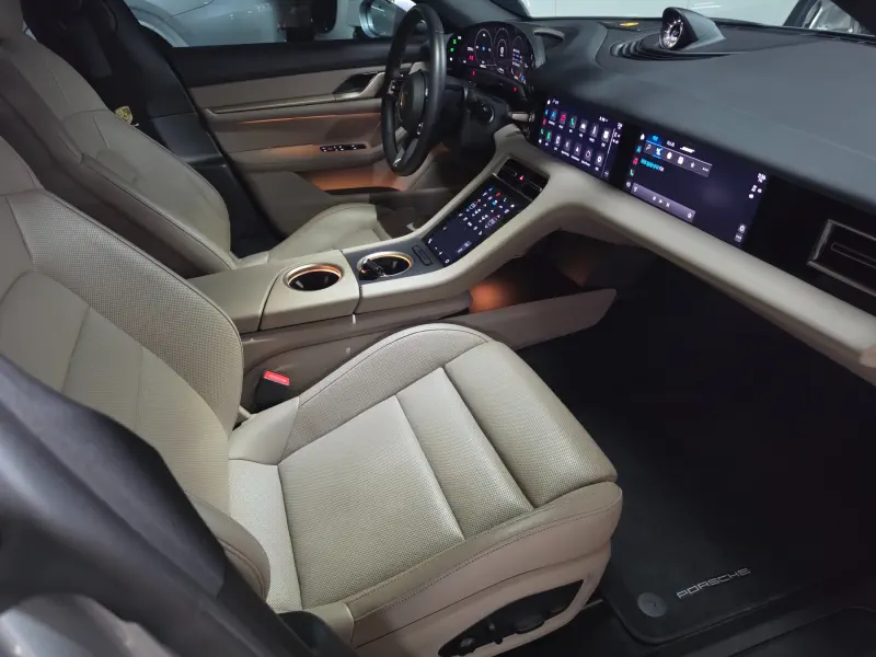 Porsche Taycan