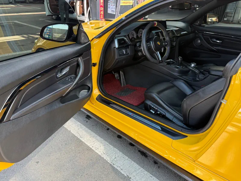 BMW M4