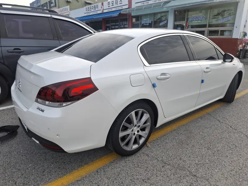 Peugeot 508