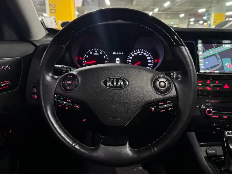 Kia K9