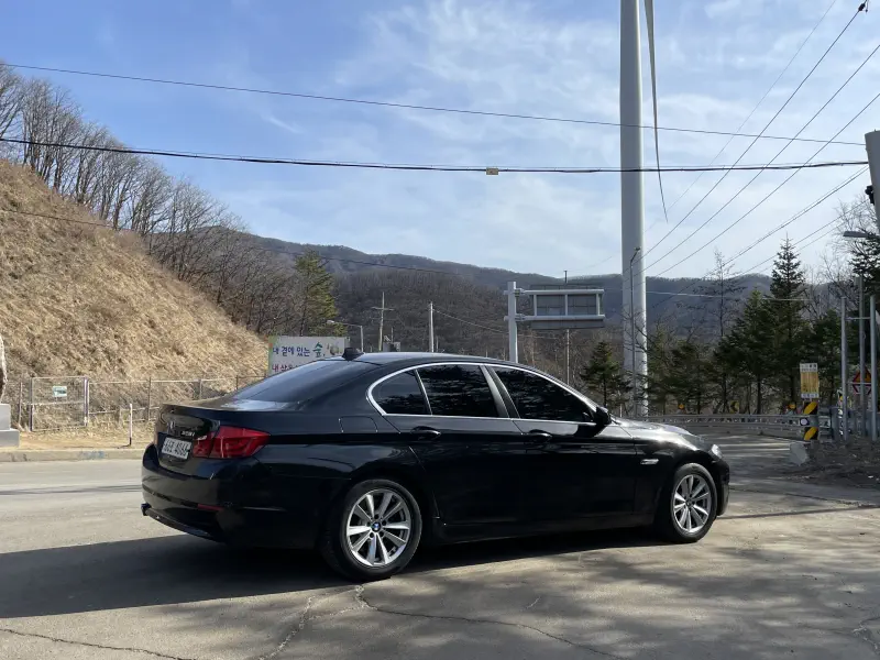BMW 5-Series