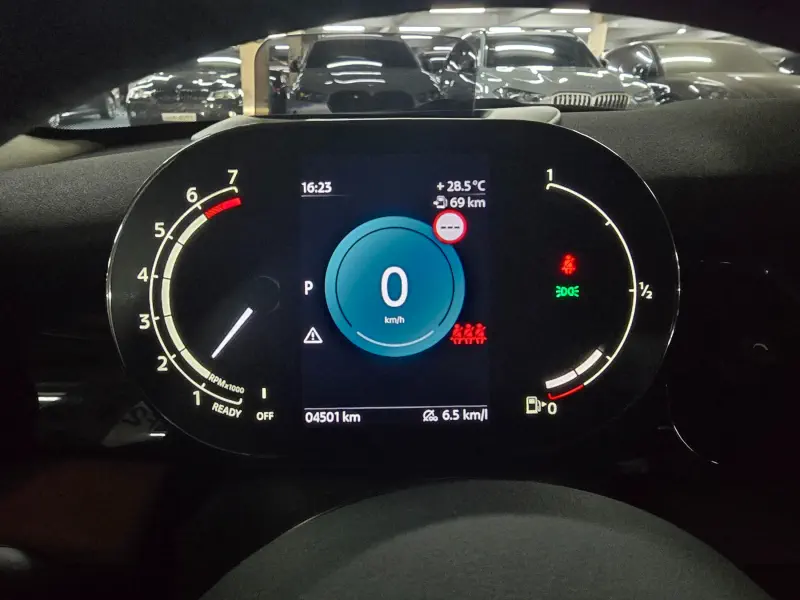 MINI Hatch
