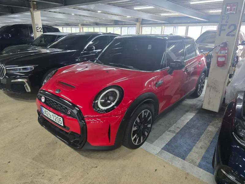 MINI Hatch