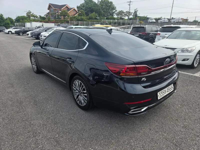 Kia K7
